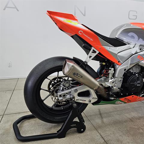 2022 Aprilia RSV4 1100 in Los Angeles, California - Photo 4