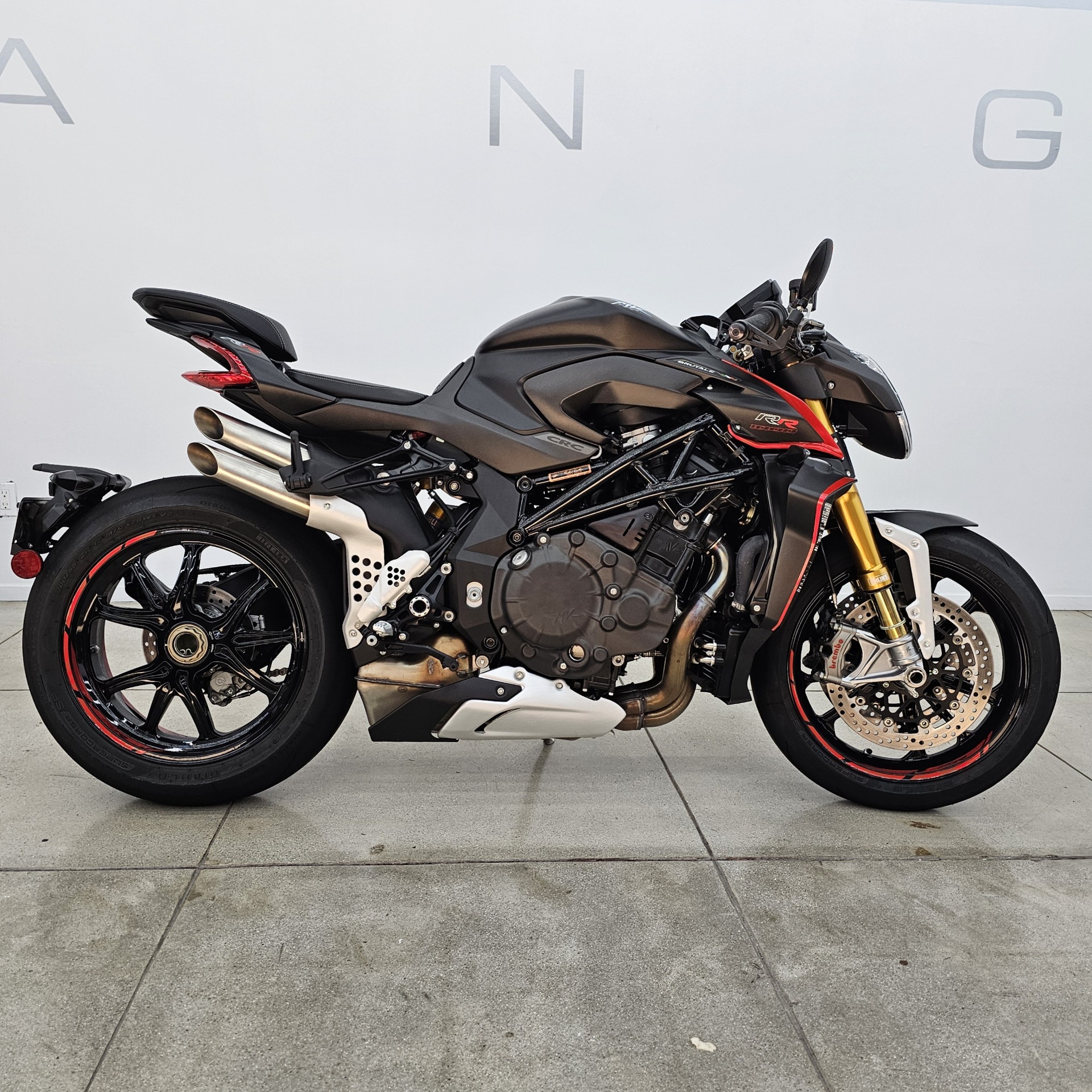 2023 MV Agusta Brutale 1000 RR in Los Angeles, California - Photo 5