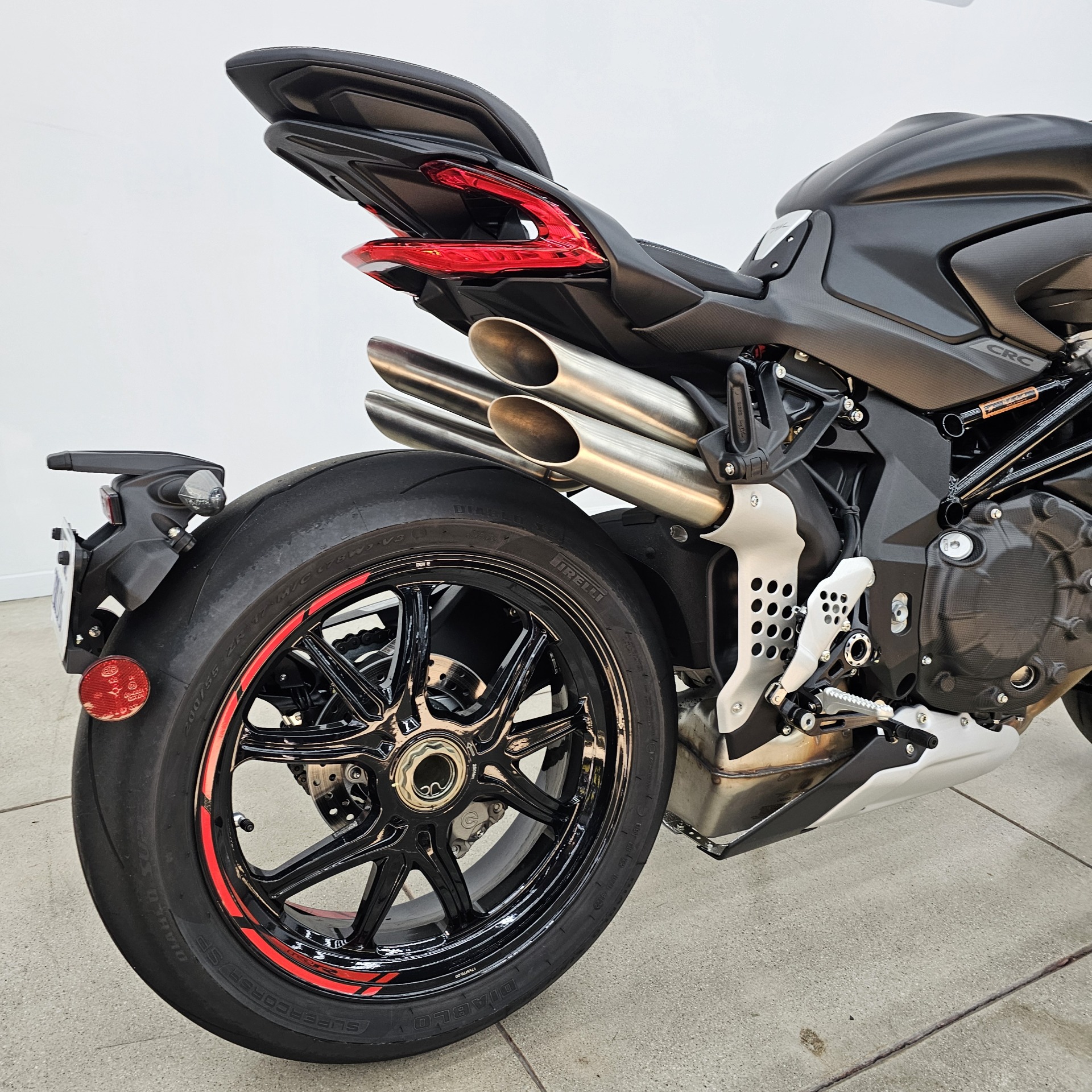 2023 MV Agusta Brutale 1000 RR in Los Angeles, California - Photo 7