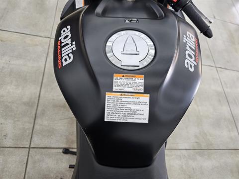 2024 Aprilia RSV4 1100 in Los Angeles, California - Photo 4