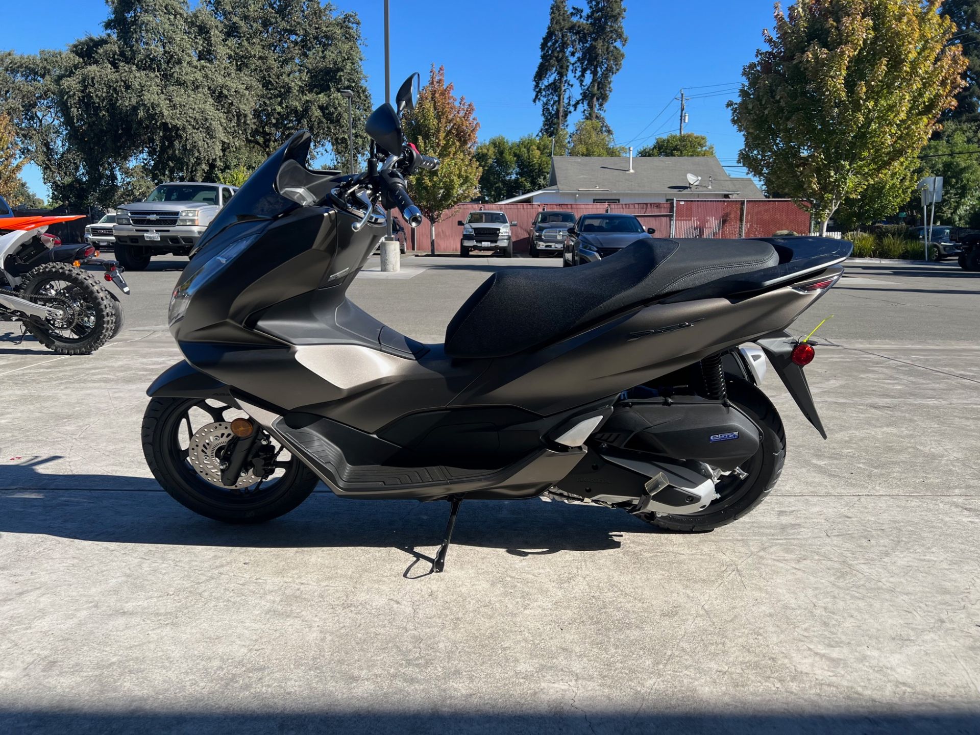 2024 Honda PCX in Santa Rosa, California - Photo 3