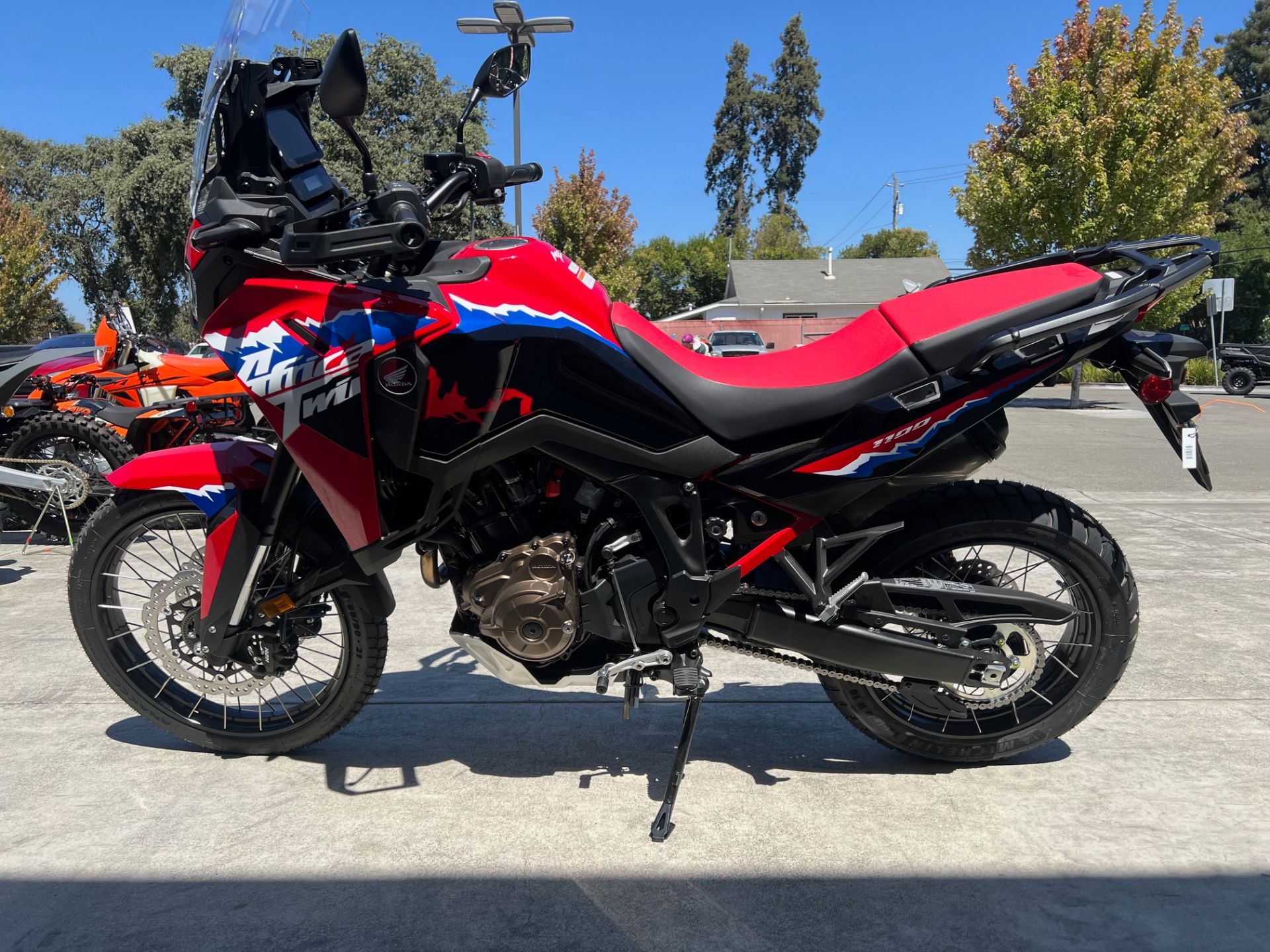 2024 Honda Africa Twin in Santa Rosa, California - Photo 3