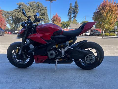 2022 Ducati Streetfighter V2 in Santa Rosa, California - Photo 3