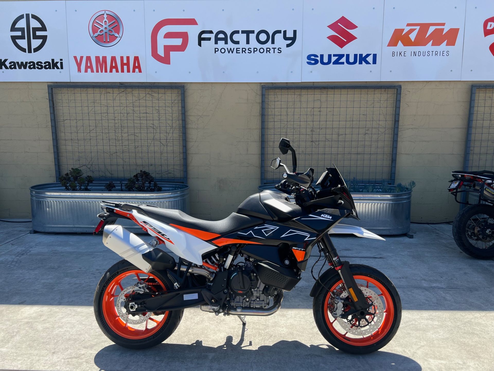 2024 KTM 890 SMT in Santa Rosa, California - Photo 1