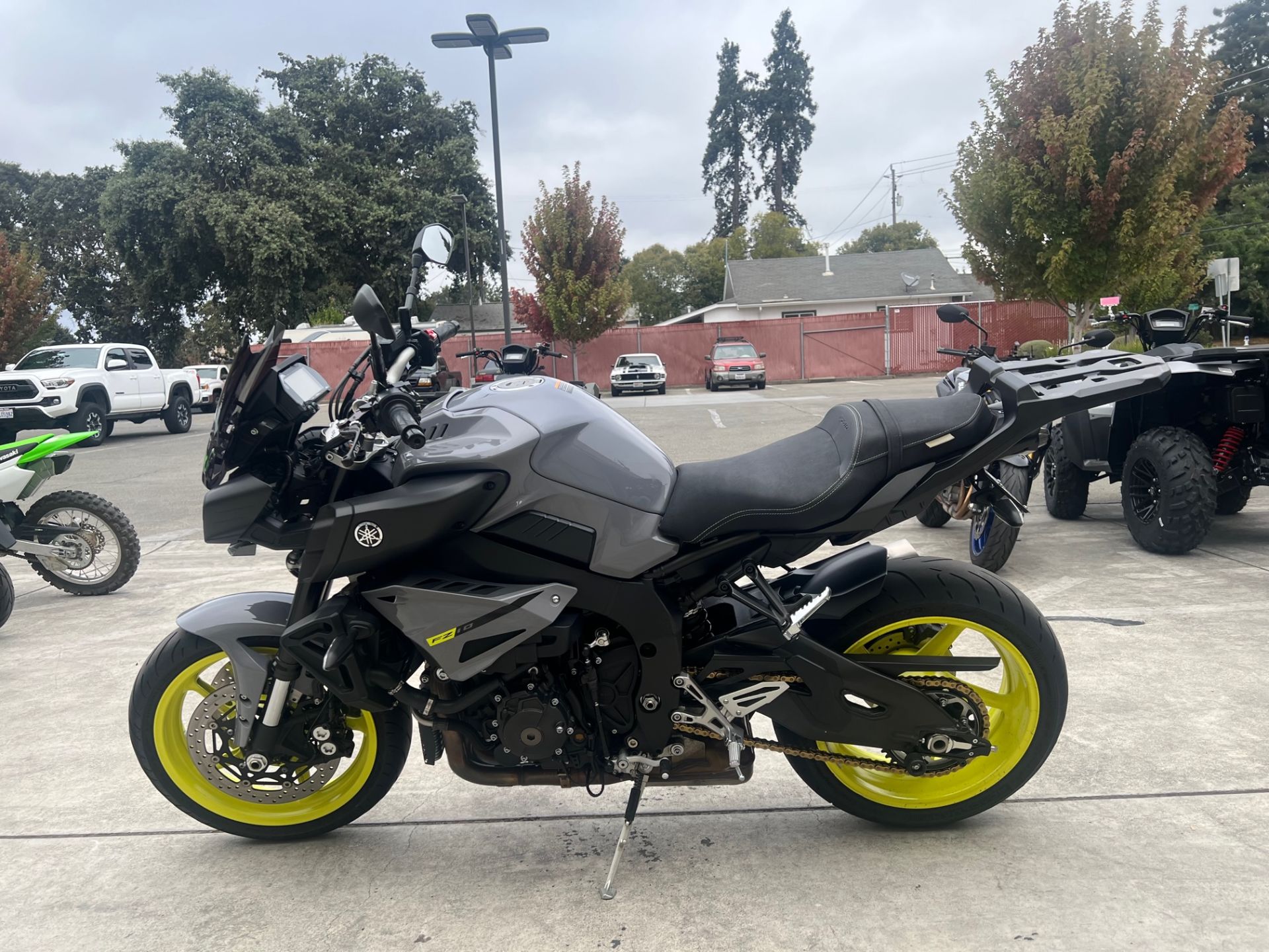 2017 Yamaha FZ-10 in Santa Rosa, California - Photo 3