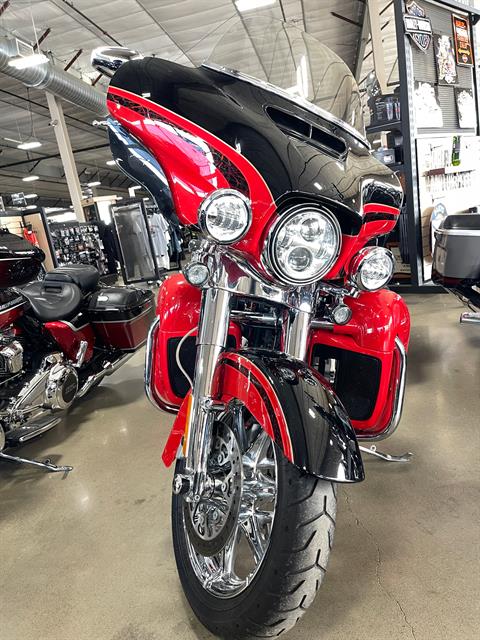 2016 Harley-Davidson CVO™ Limited in Yakima, Washington - Photo 3