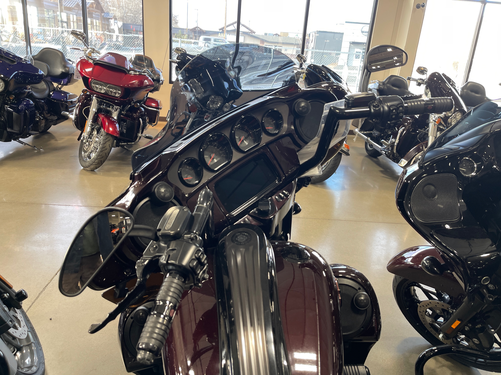 2019 Harley-Davidson CVO™ Street Glide® in Yakima, Washington - Photo 5