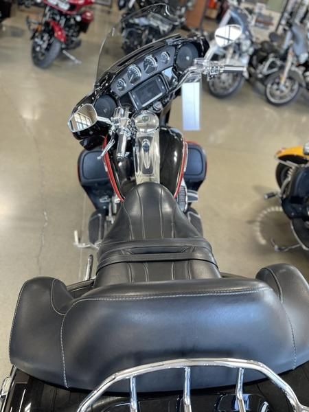 2016 Harley-Davidson CVO™ Limited in Yakima, Washington - Photo 6