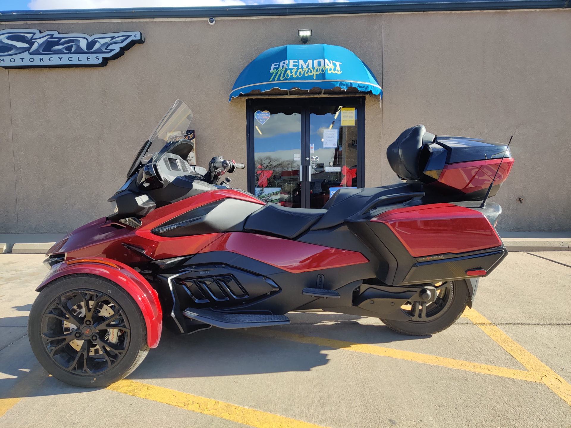 2020 Can-Am Spyder RT Limited in Florence, Colorado - Photo 1