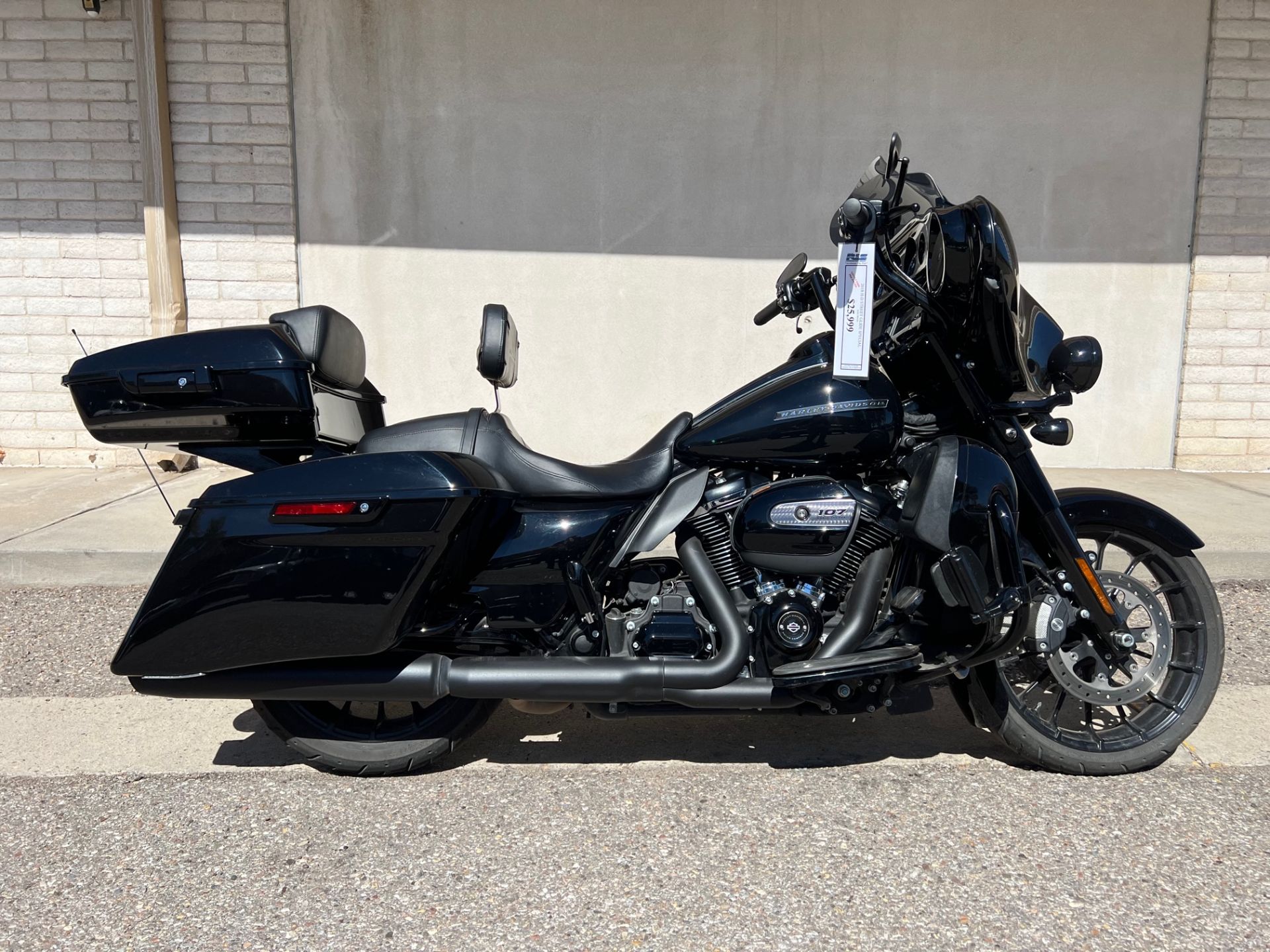 2018 Harley-Davidson Street Glide® Special in Albuquerque, New Mexico - Photo 1