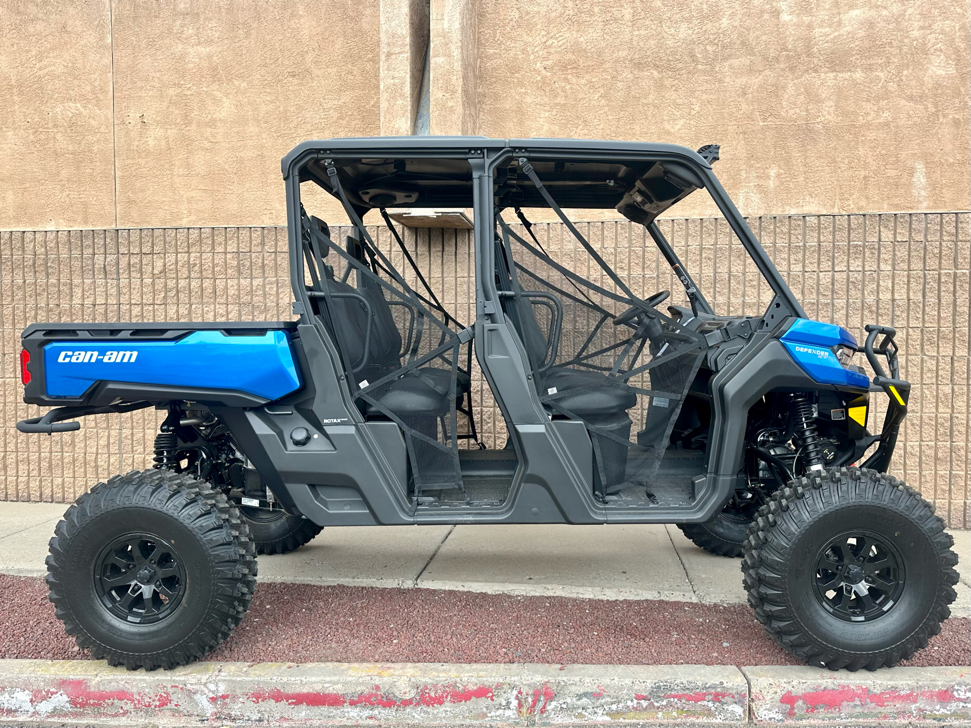 2022 Can-Am Defender MAX XT HD10 in Albuquerque, New Mexico - Photo 1