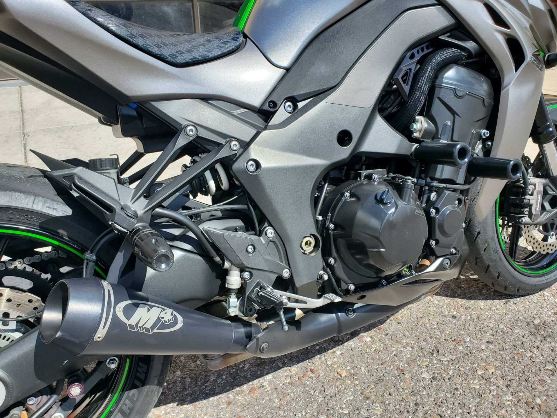 2016 Kawasaki Z1000 ABS in Albuquerque, New Mexico - Photo 7