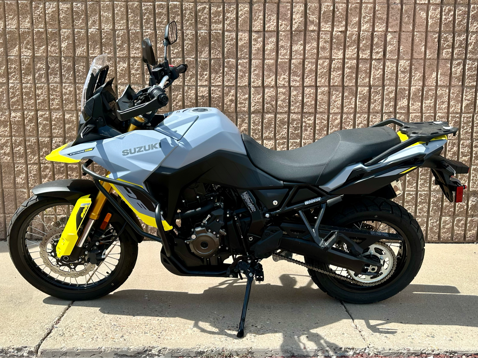 2023 Suzuki V-Strom 800DE in Albuquerque, New Mexico - Photo 4