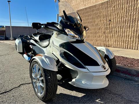 2013 Can-Am Spyder® ST Limited in Albuquerque, New Mexico - Photo 2