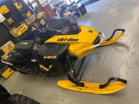 2023 Ski-Doo MXZ Neo+ 600 EFI ES RipSaw 1.25 in Mount Bethel, Pennsylvania - Photo 1