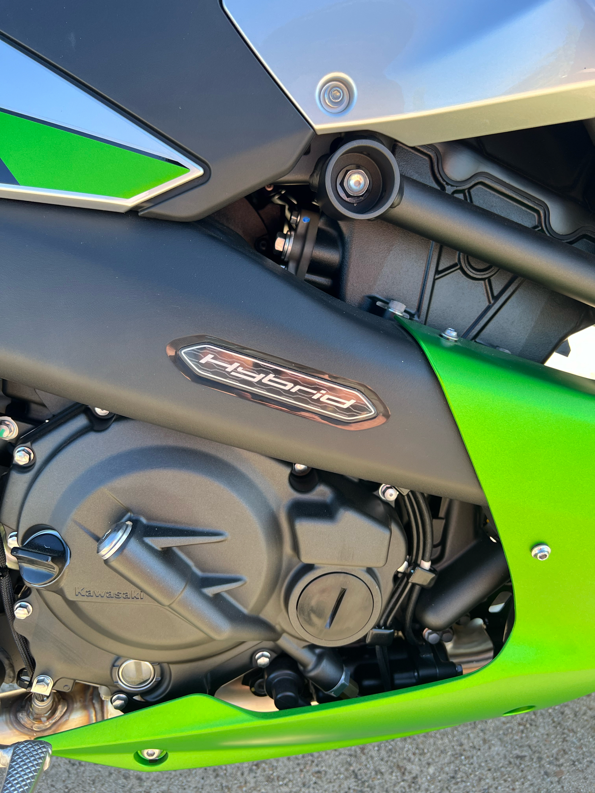 2024 Kawasaki Ninja 7 Hybrid ABS in Redding, California - Photo 2