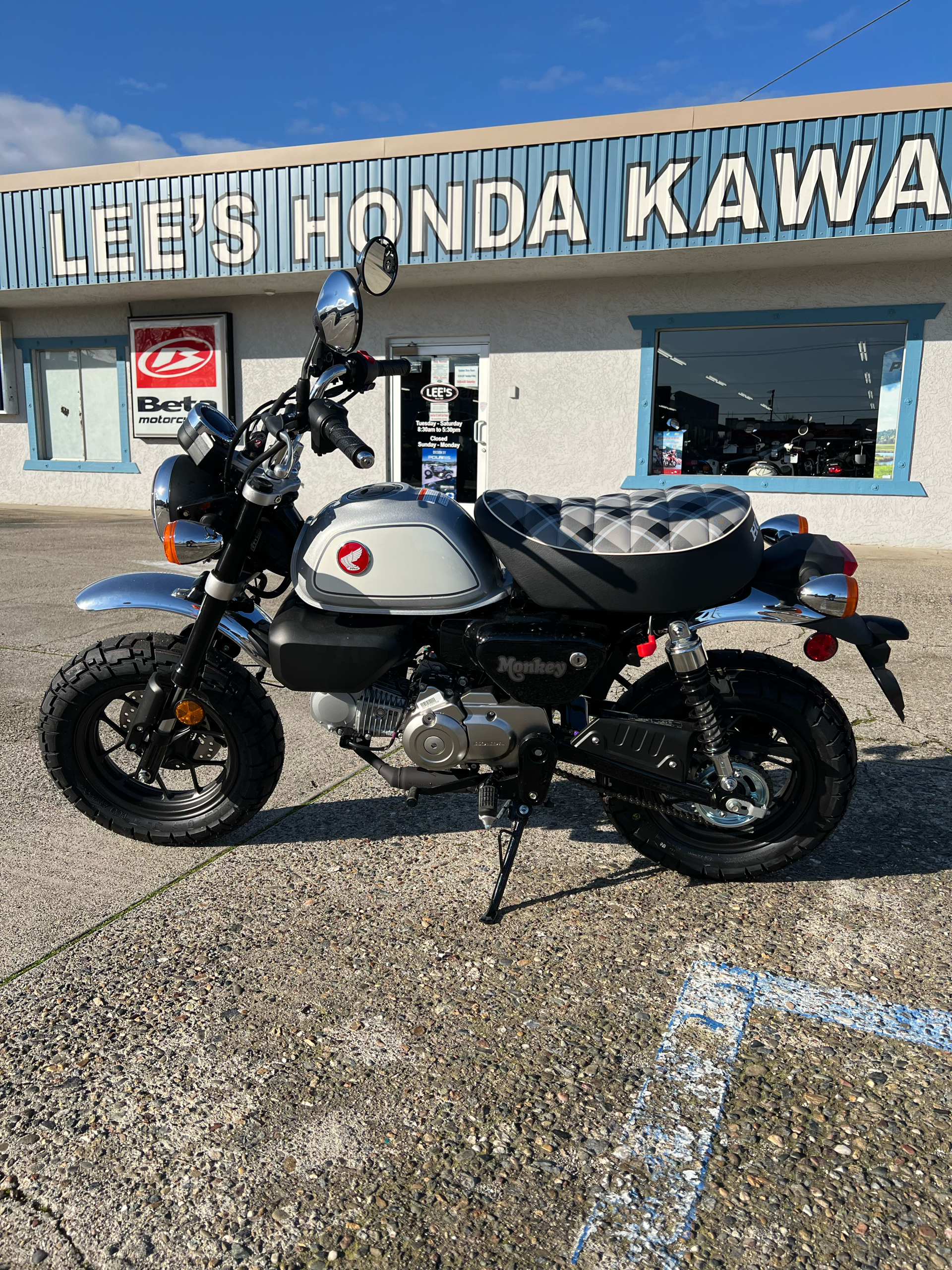 2024 Honda Monkey ABS in Redding, California - Photo 2
