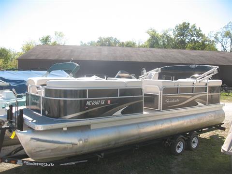 Manitou Beach, Michigan, Harris Flotebote, MasterCraft, Crest ...