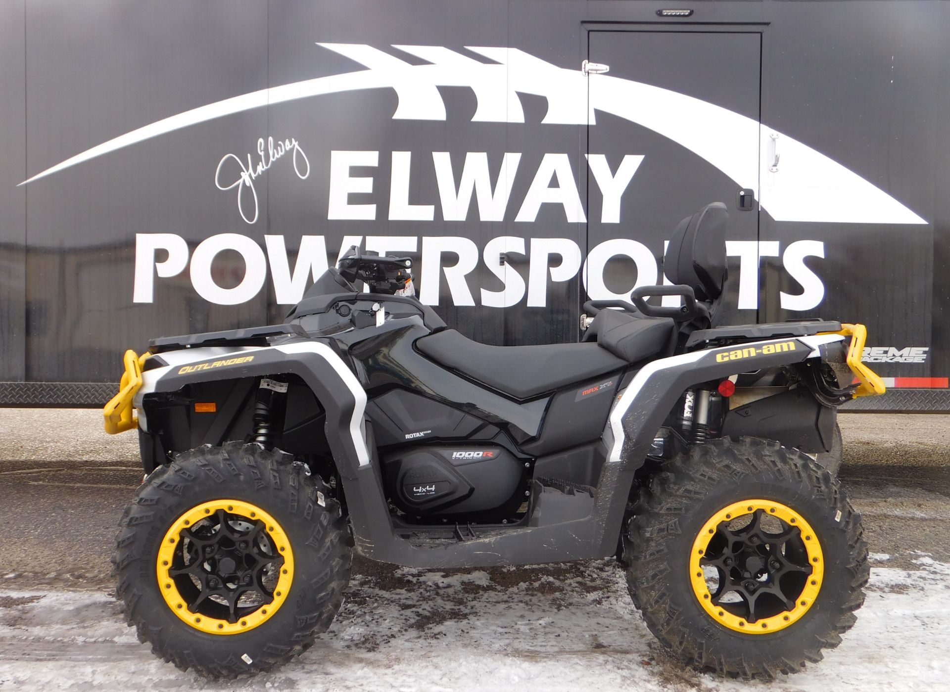 2024 Can-Am Outlander MAX XT-P 1000R in Laramie, Wyoming - Photo 2