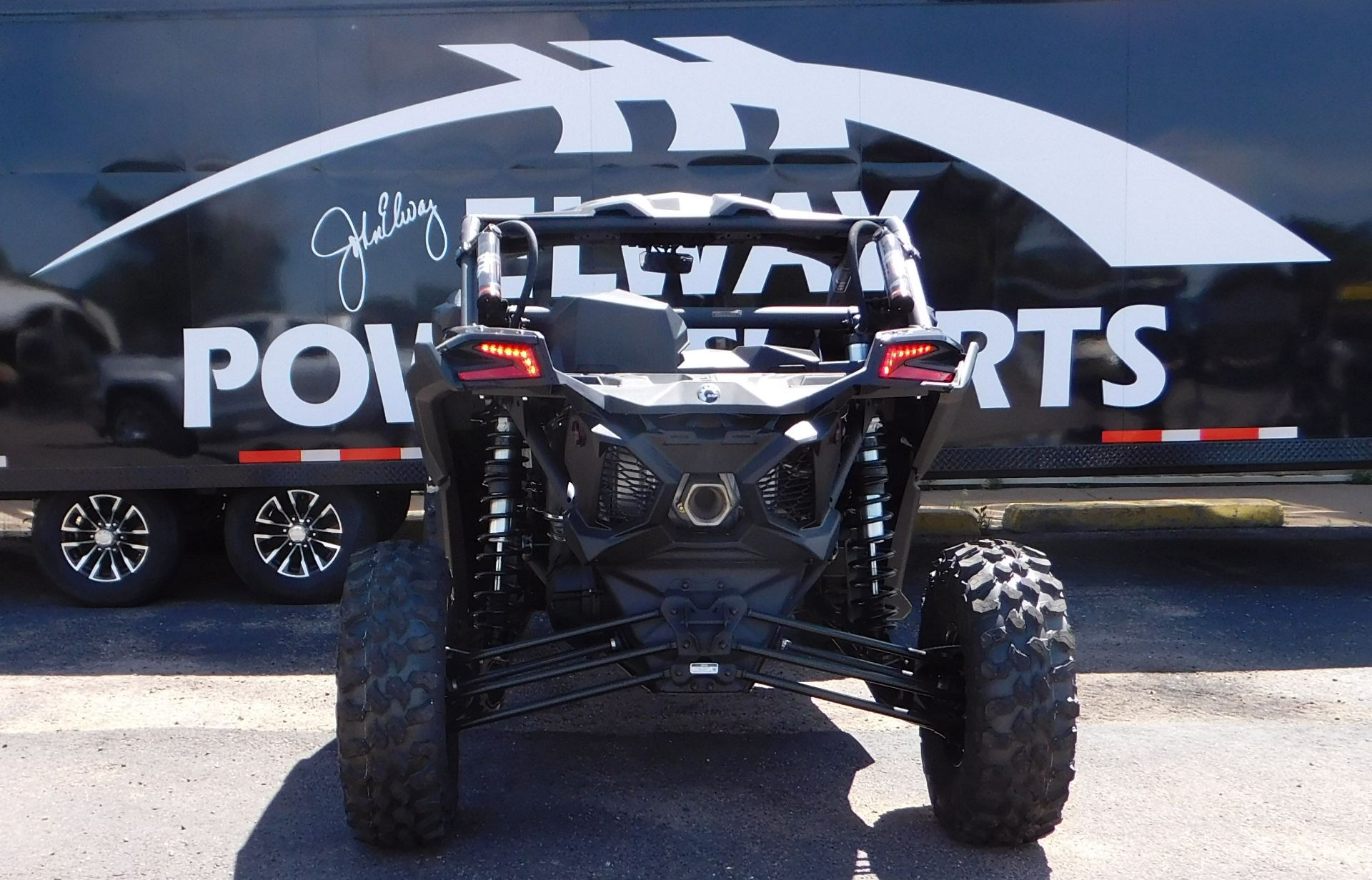 2023 Can-Am Maverick X3 X RS Turbo RR with Smart-Shox 72 in Laramie, Wyoming - Photo 4