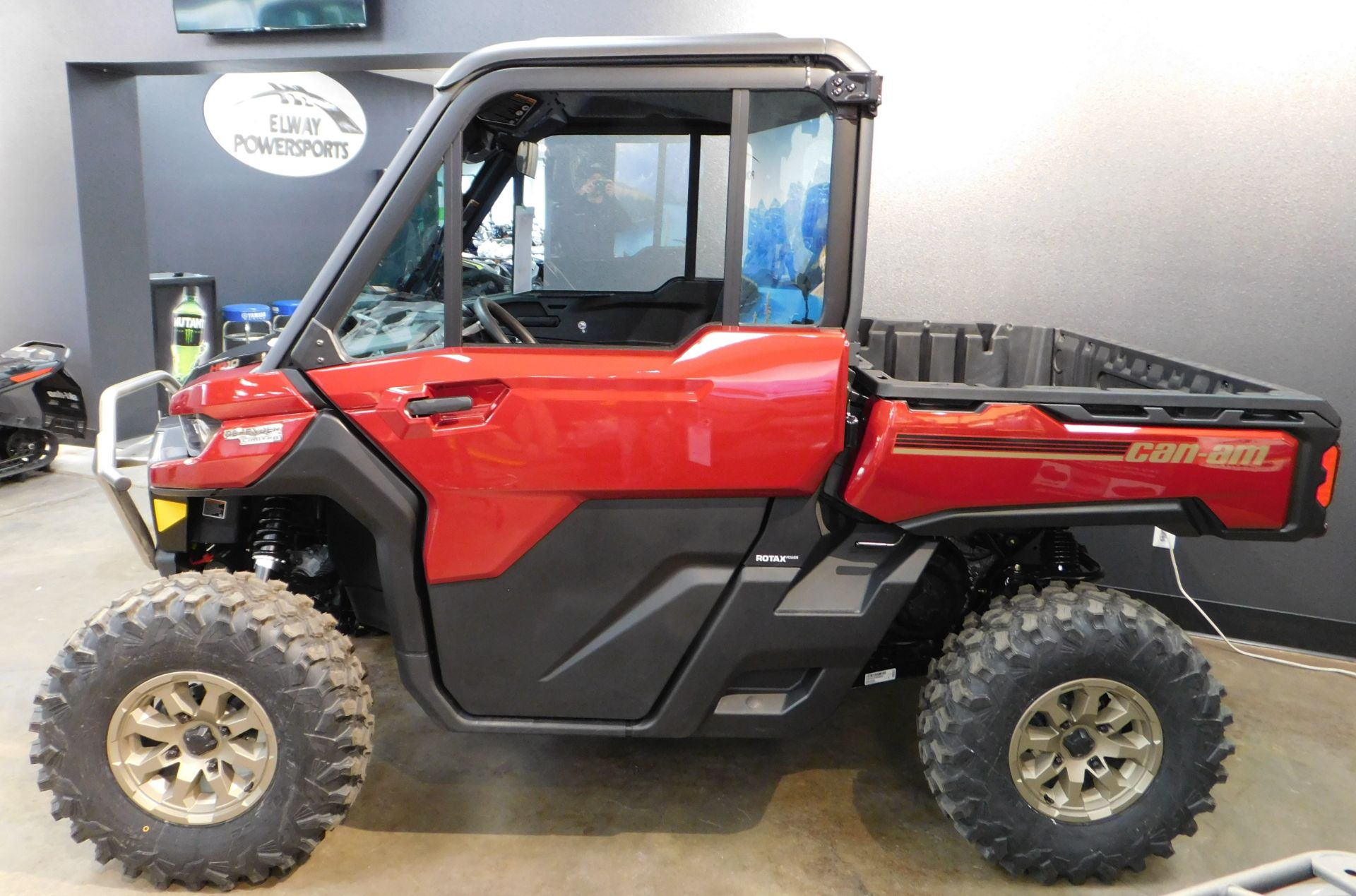 2024 Can-Am Defender Limited HD10 in Laramie, Wyoming - Photo 2