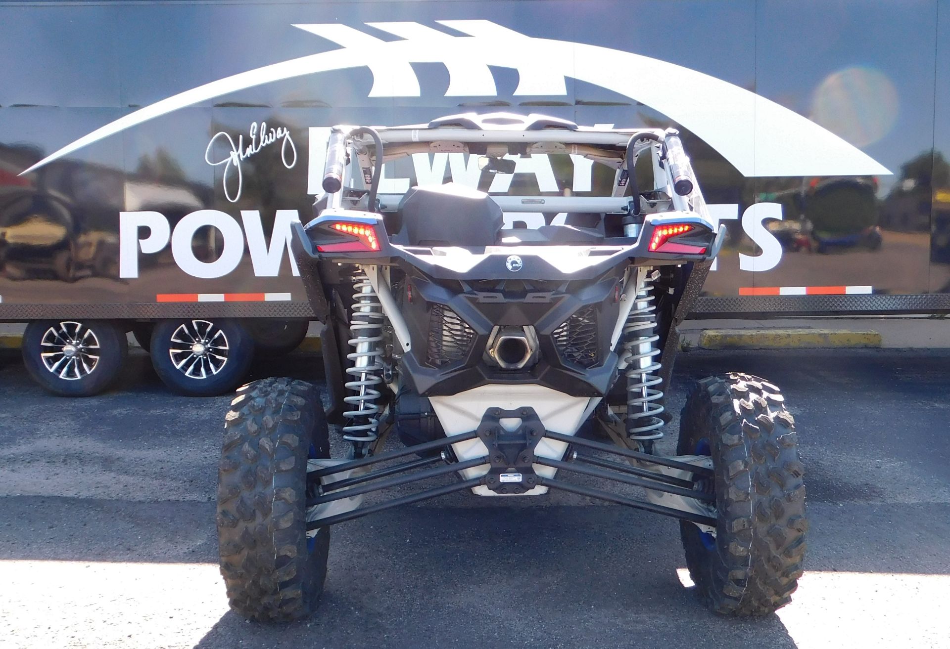 2023 Can-Am Maverick X3 X RS Turbo RR with Smart-Shox 72 in Laramie, Wyoming - Photo 4