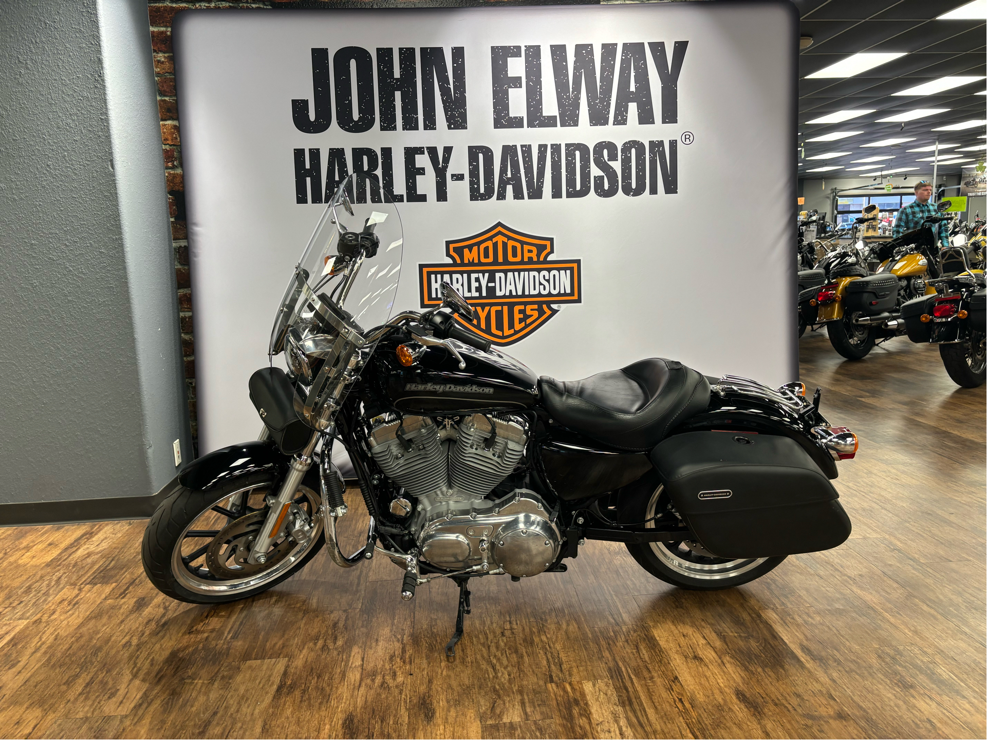 2017 Harley-Davidson Superlow® in Greeley, Colorado - Photo 5