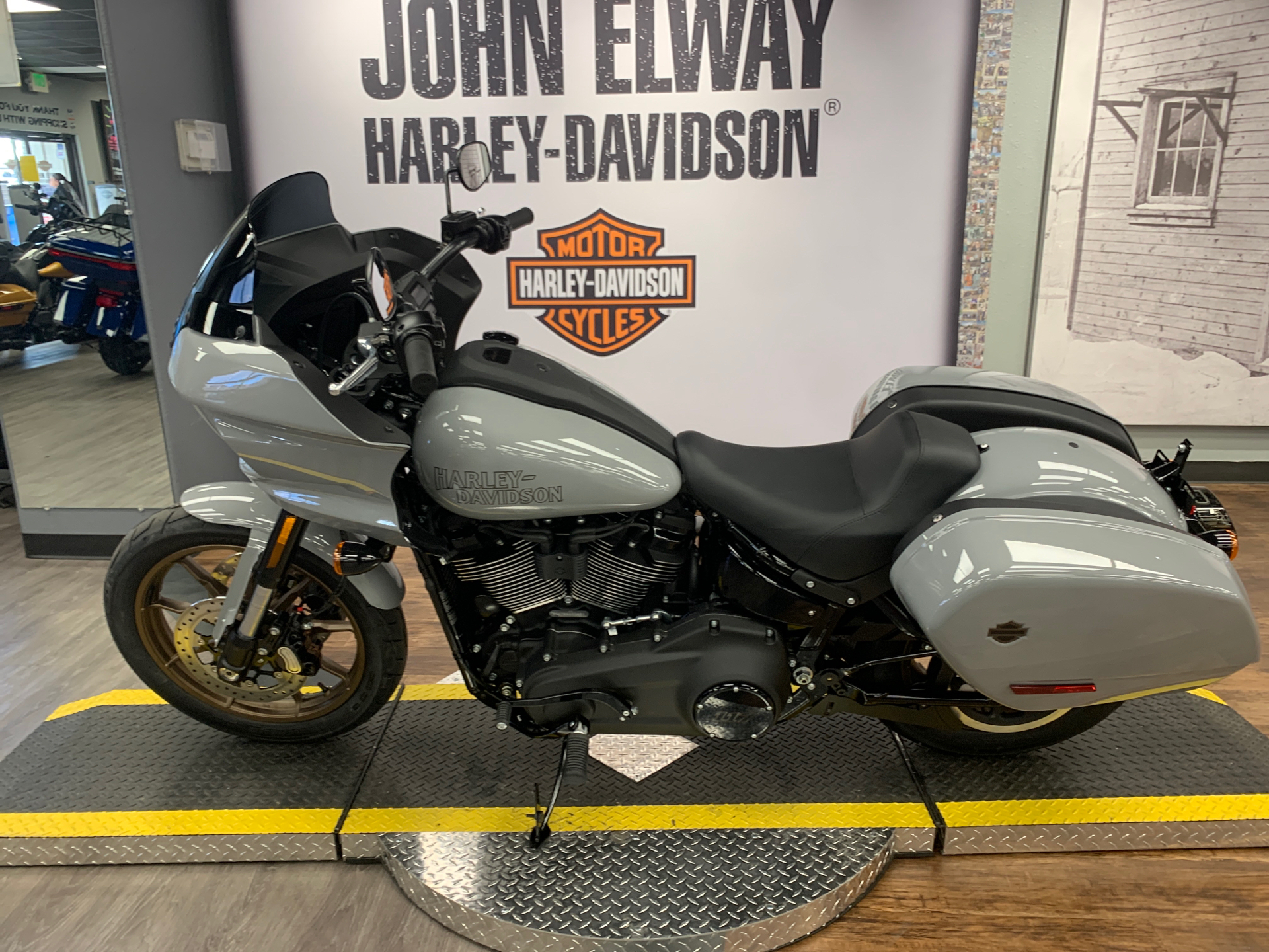 2024 Harley-Davidson Low Rider® ST in Greeley, Colorado - Photo 4