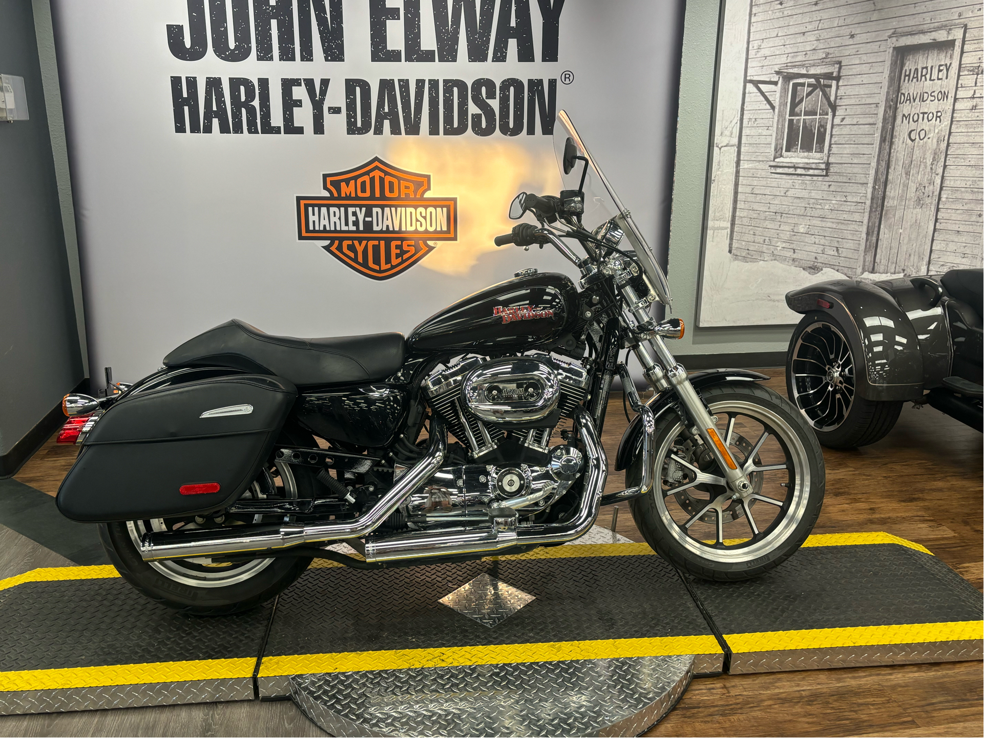 2015 Harley-Davidson SuperLow® 1200T in Greeley, Colorado - Photo 1