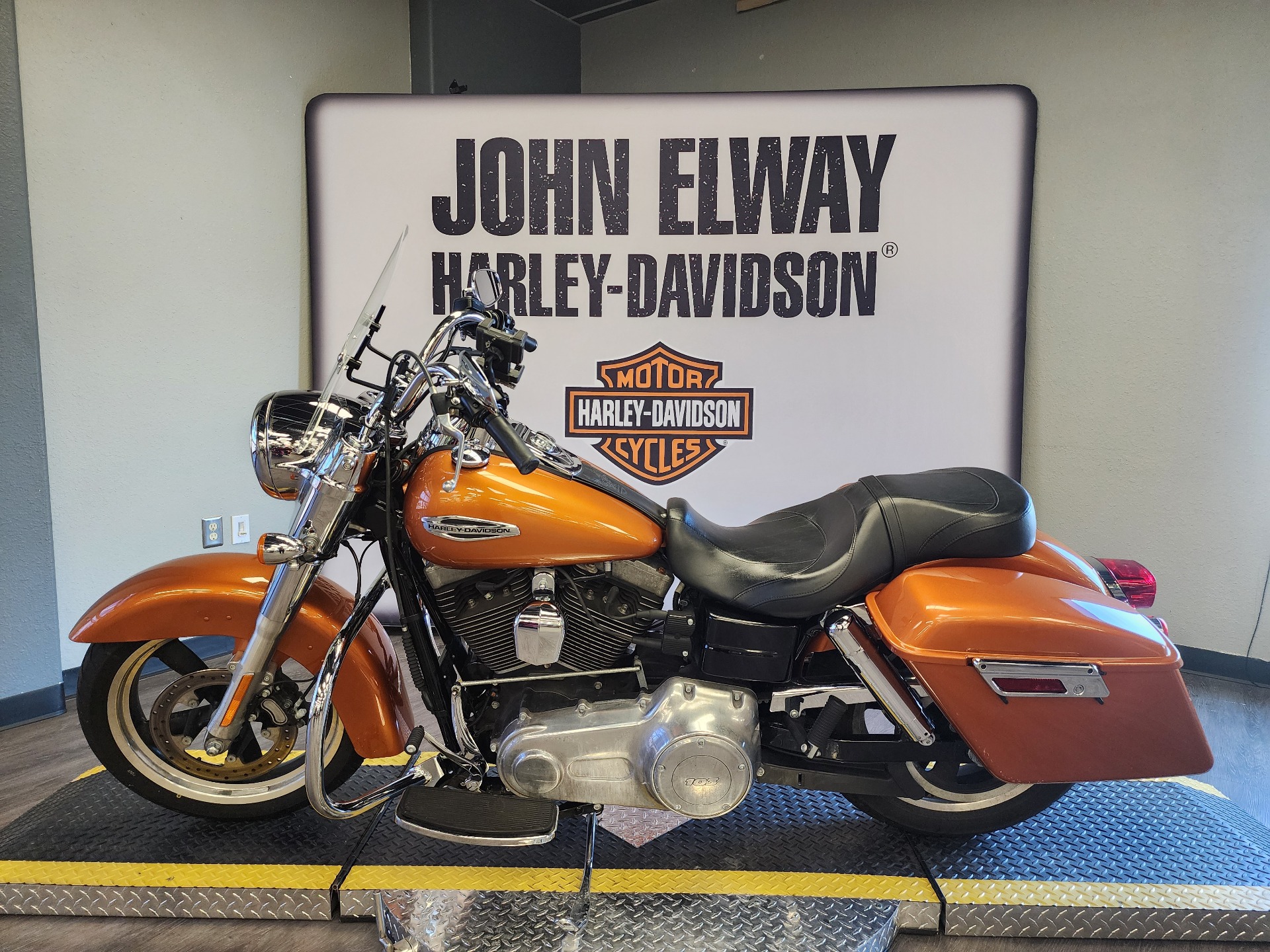 2014 Harley-Davidson Dyna® Switchback™ in Greeley, Colorado - Photo 5