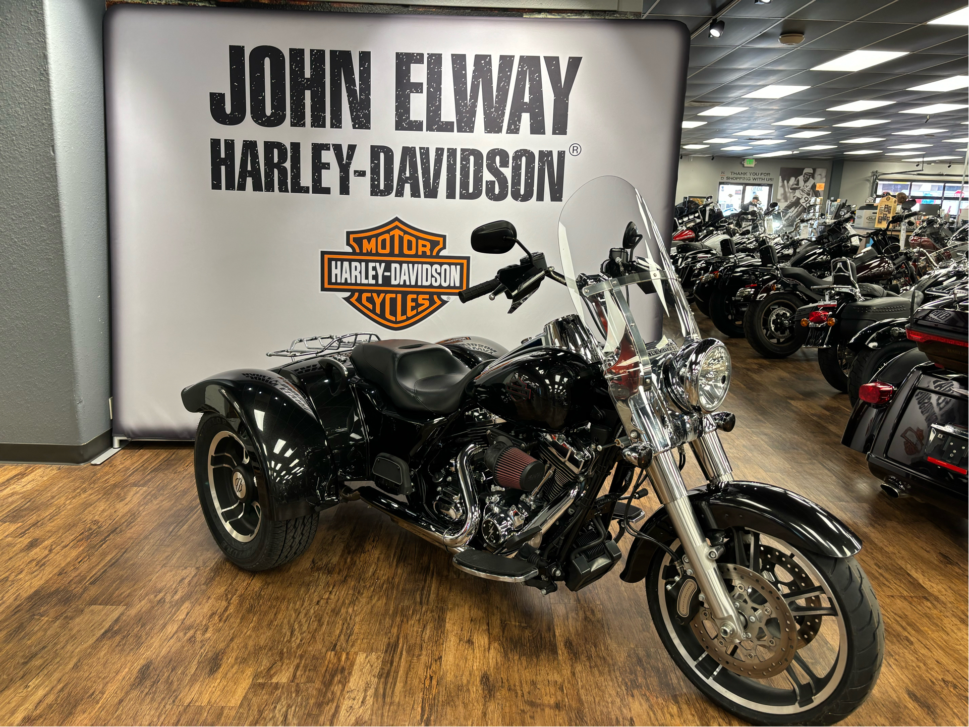 2016 Harley-Davidson Freewheeler™ in Greeley, Colorado - Photo 2