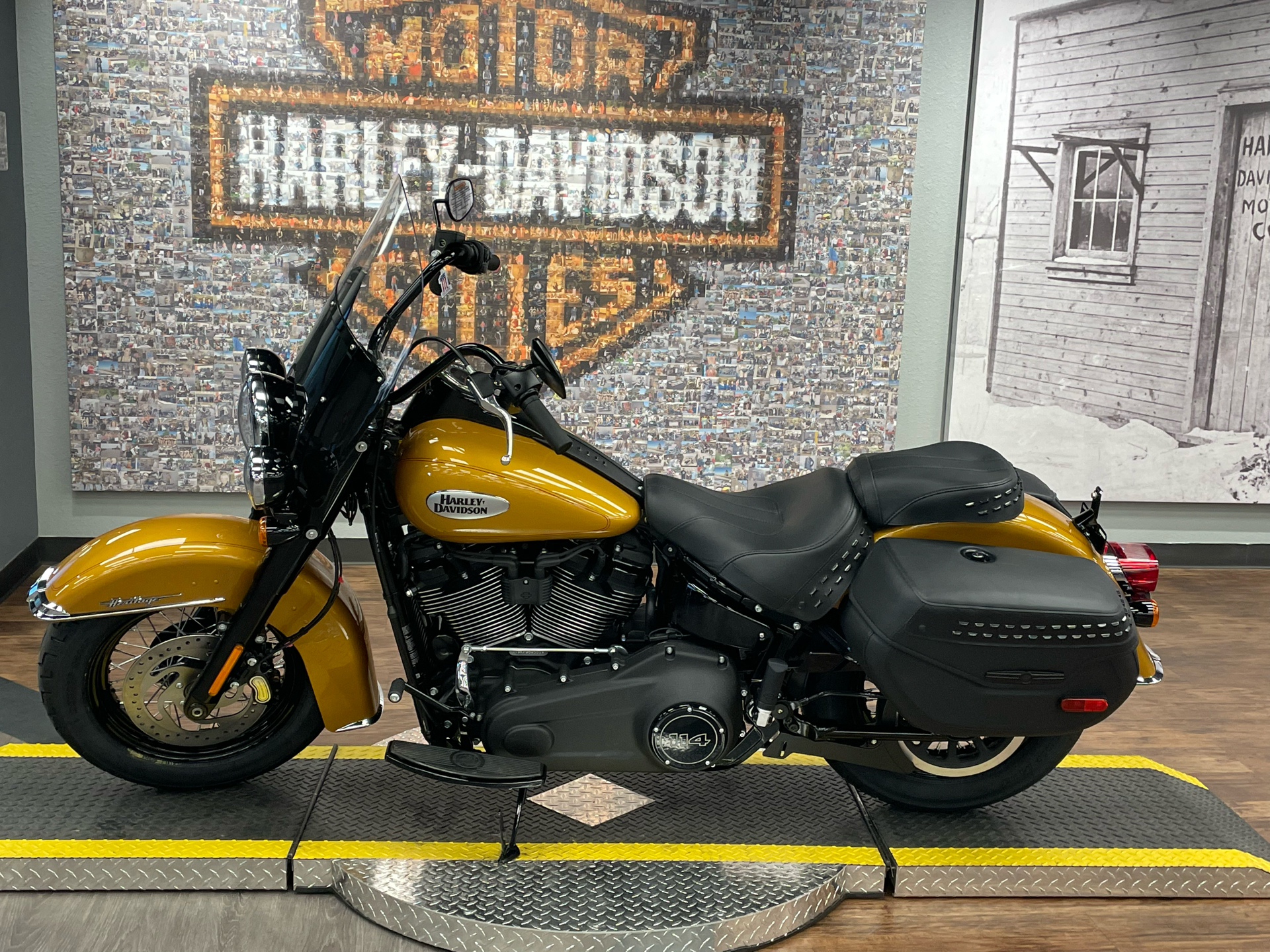 2023 Harley-Davidson Heritage Classic 114 in Greeley, Colorado - Photo 4
