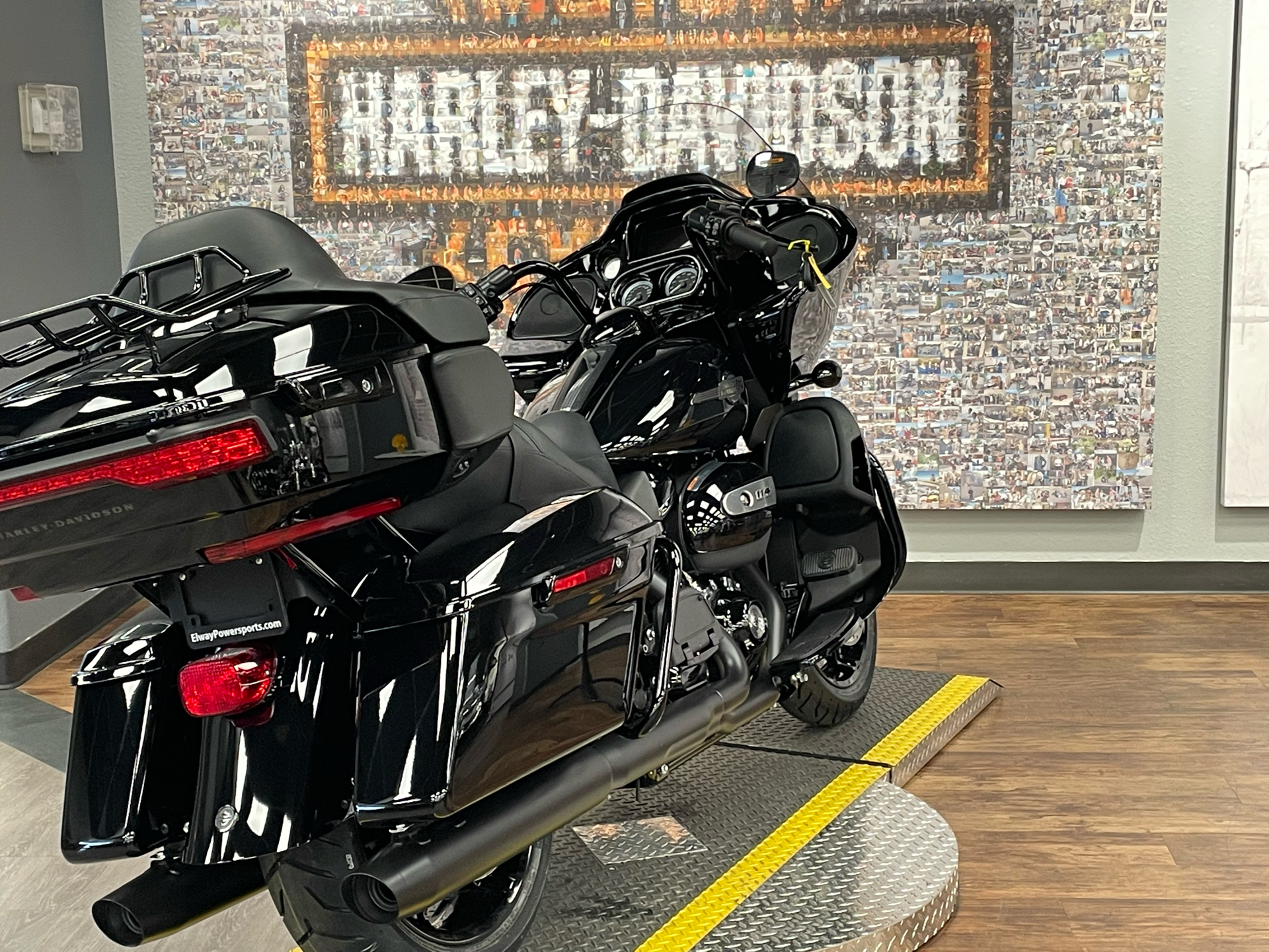 2023 Harley-Davidson Road Glide® Limited in Greeley, Colorado - Photo 6