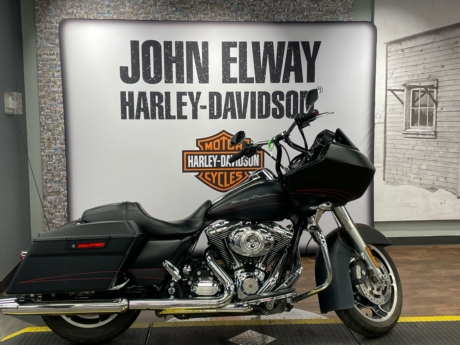 2013 Harley-Davidson Road Glide® Custom in Greeley, Colorado - Photo 1