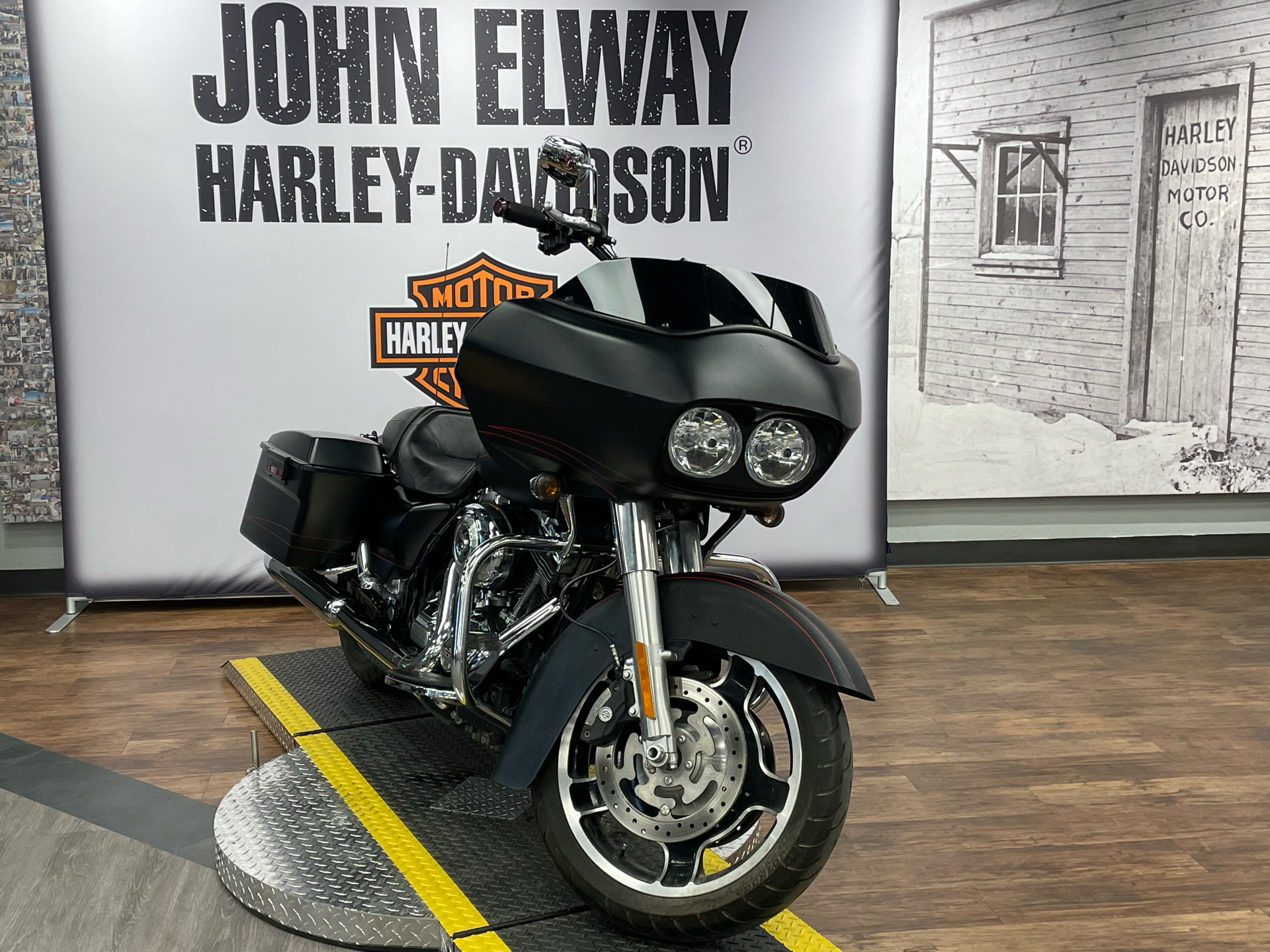 2013 Harley-Davidson Road Glide® Custom in Greeley, Colorado - Photo 2