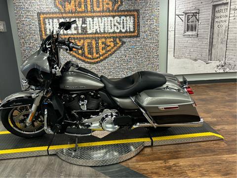2017 Harley-Davidson Ultra Limited Low in Greeley, Colorado - Photo 4
