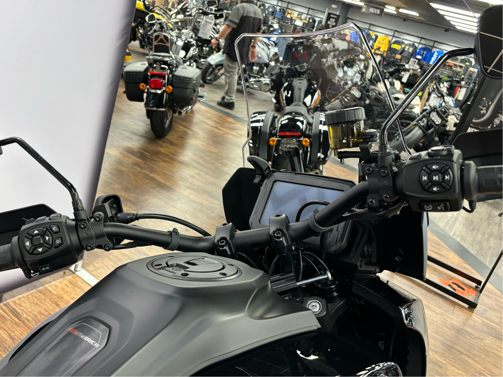 2024 Harley-Davidson Pan America® 1250 Special in Greeley, Colorado - Photo 6