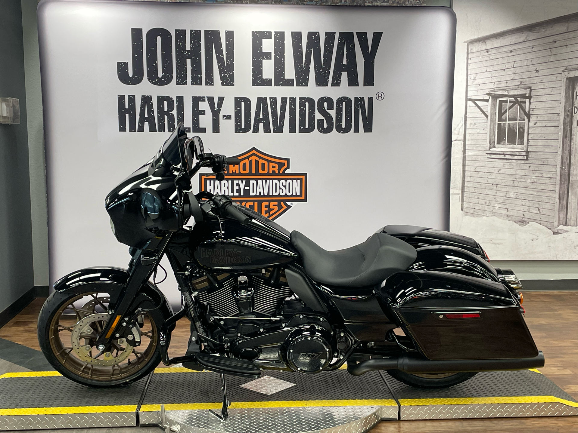 2023 Harley-Davidson Street Glide® ST in Greeley, Colorado - Photo 4