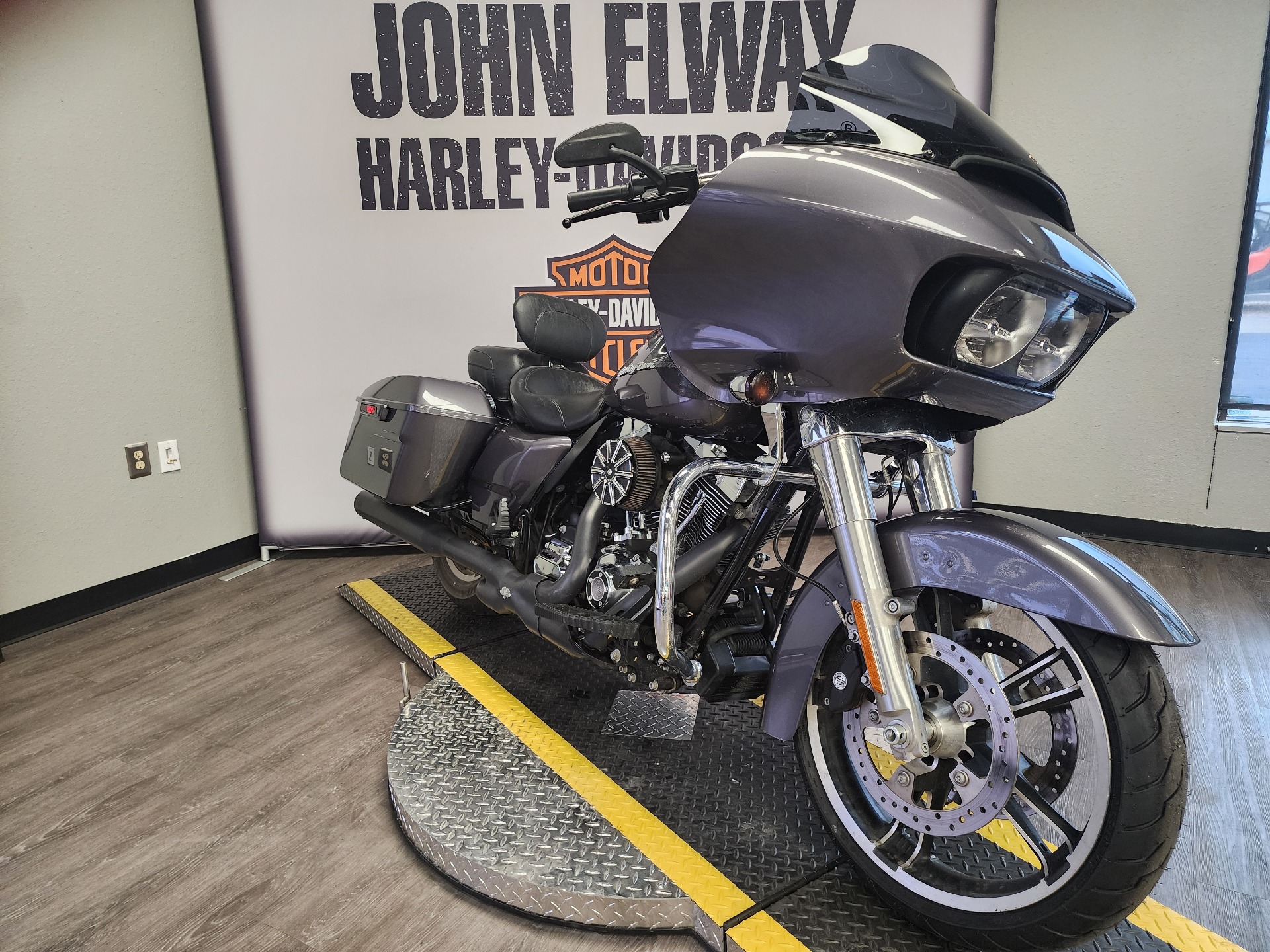 2016 Harley-Davidson Road Glide® in Greeley, Colorado - Photo 2