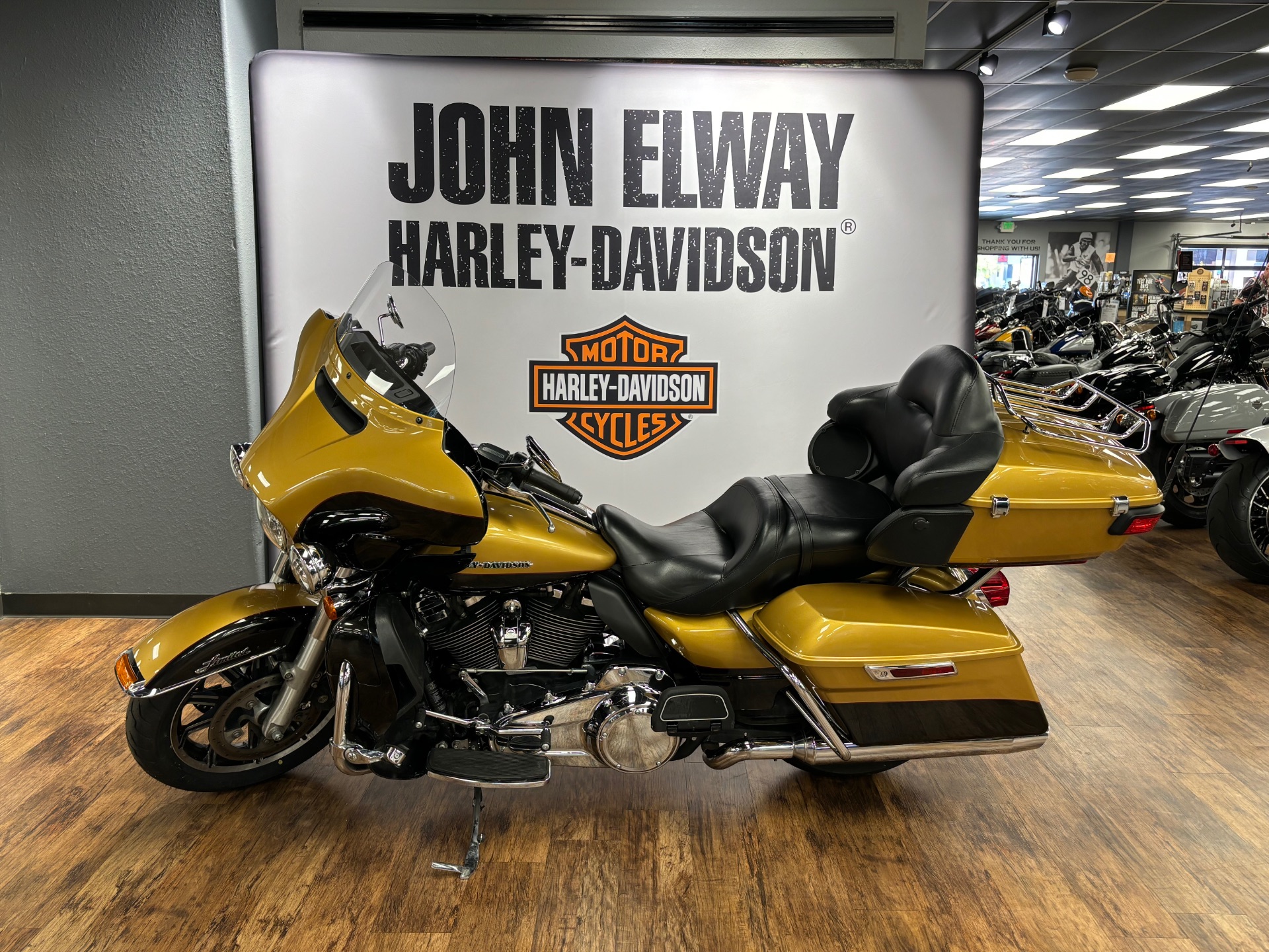 2017 Harley-Davidson Ultra Limited in Greeley, Colorado - Photo 5