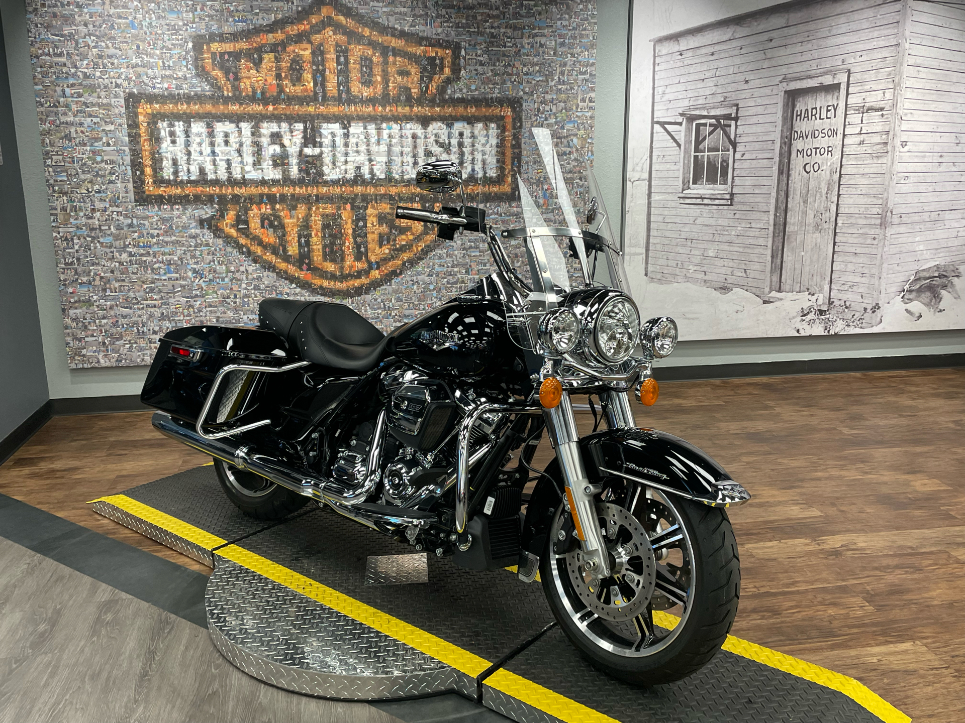2022 Harley-Davidson Road King® in Greeley, Colorado - Photo 2