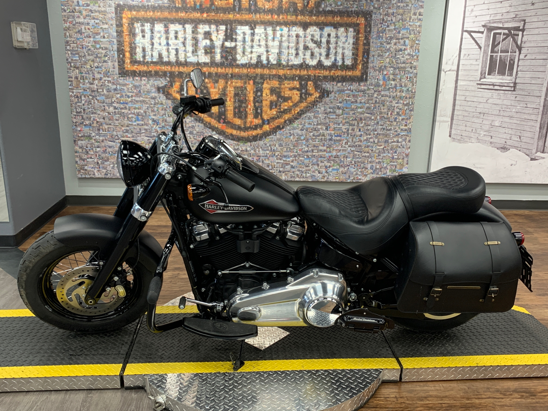 2019 Harley-Davidson Softail Slim® in Greeley, Colorado - Photo 4