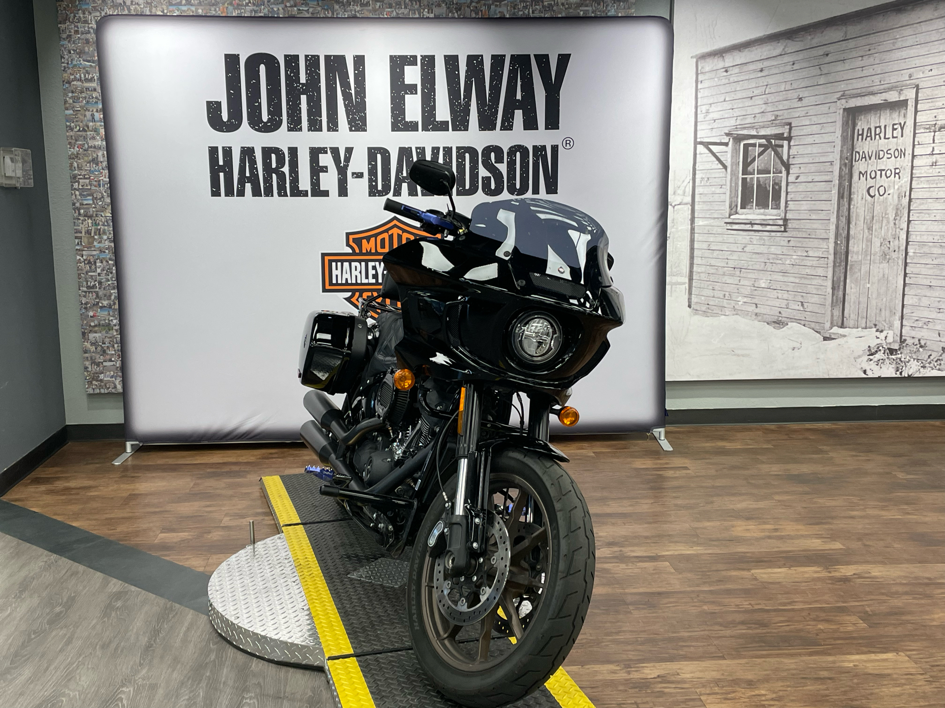 2022 Harley-Davidson Low Rider® ST in Greeley, Colorado - Photo 2