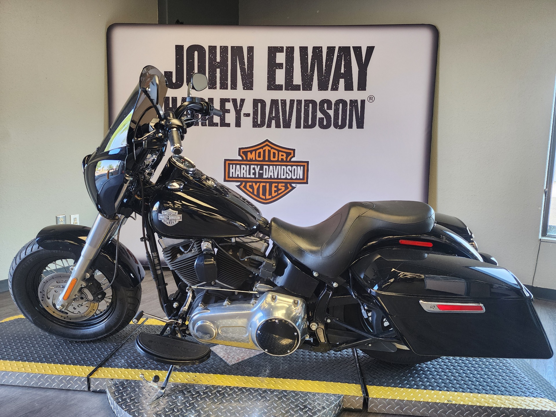 2014 Harley-Davidson Softail Slim® in Greeley, Colorado - Photo 5