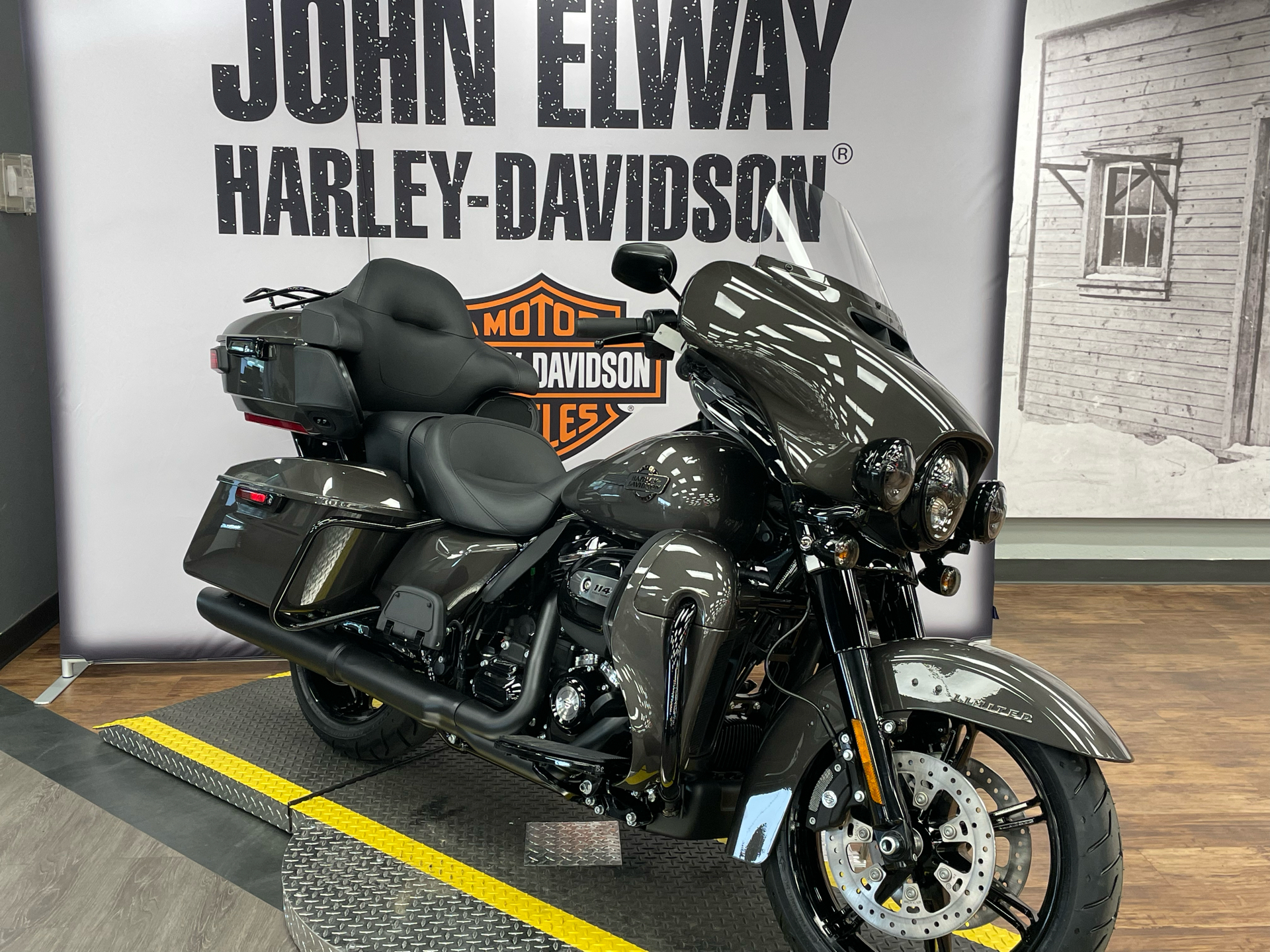 2023 Harley-Davidson Ultra Limited in Greeley, Colorado - Photo 2