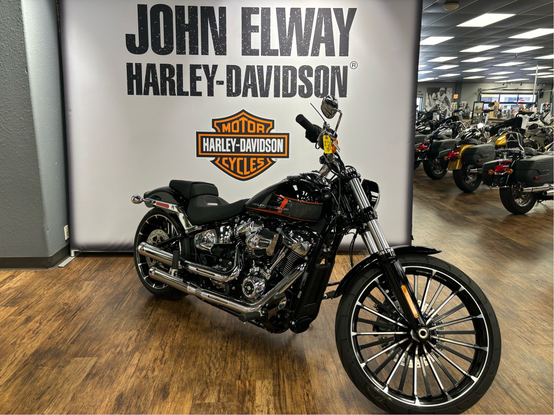 2024 Harley-Davidson Breakout® in Greeley, Colorado - Photo 2