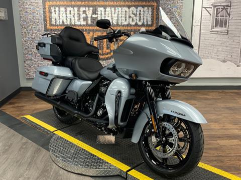 2023 Harley-Davidson Road Glide® Limited in Greeley, Colorado - Photo 2