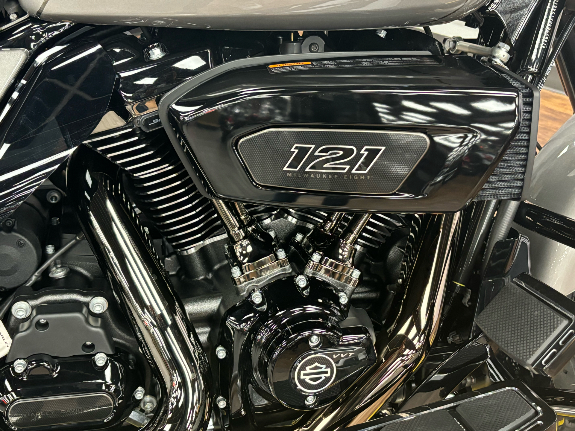 2023 Harley-Davidson CVO™ Street Glide® in Greeley, Colorado - Photo 9