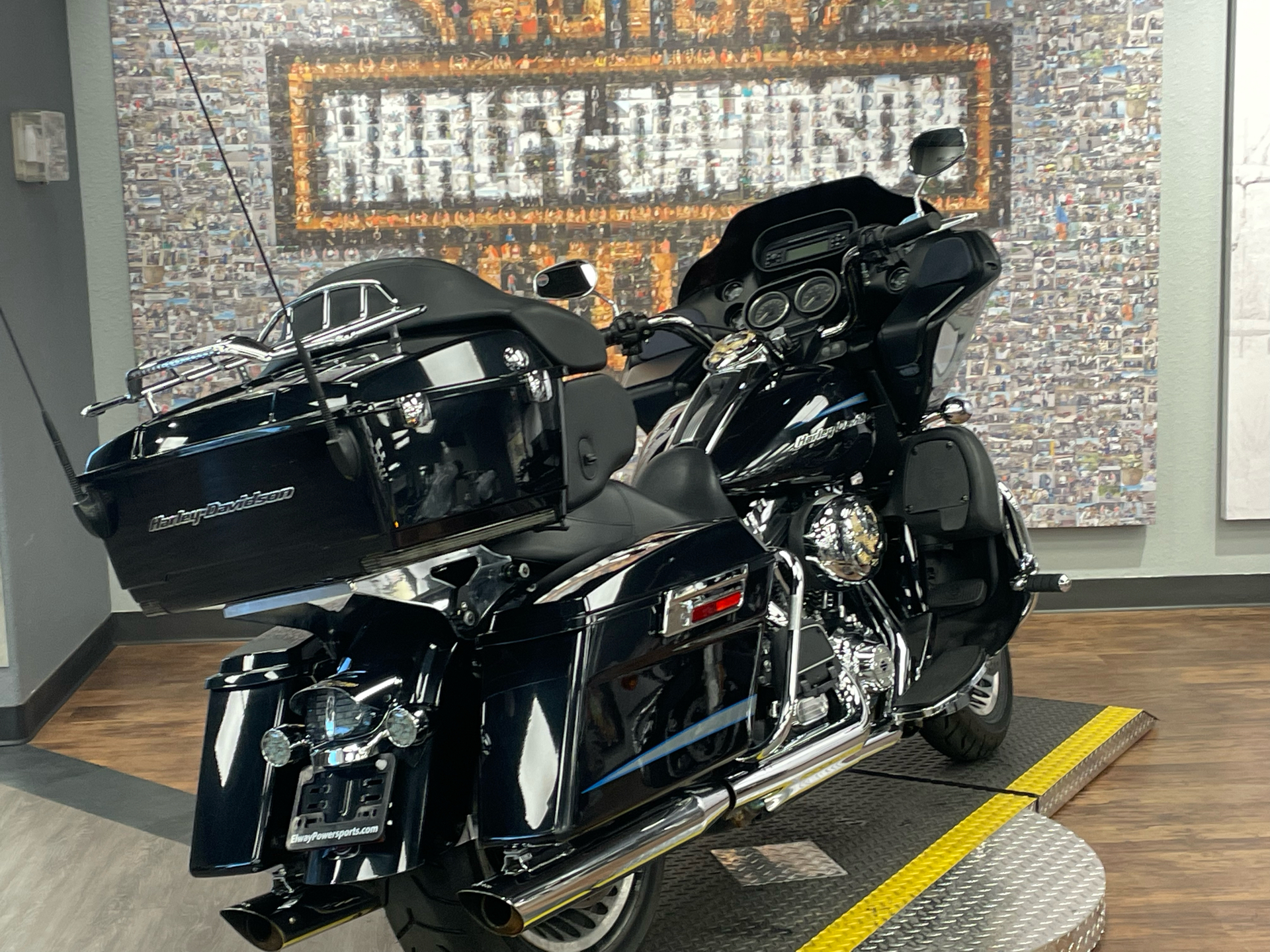 2013 Harley-Davidson Road Glide® Ultra in Greeley, Colorado - Photo 6