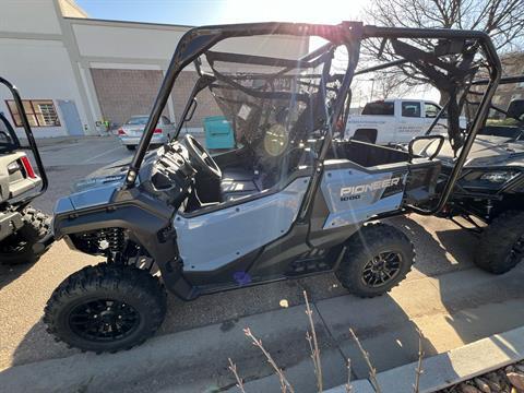 2024 Honda Pioneer 1000-5 Deluxe in Fort Collins, Colorado - Photo 2